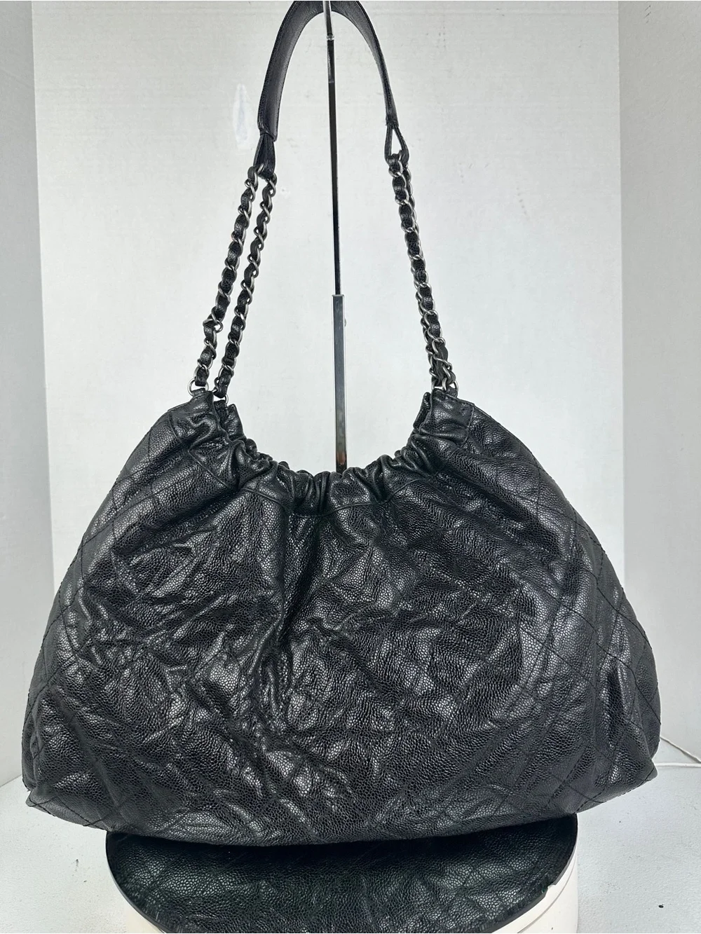 Chanel Black Shiny Caviar Leather Large Chain Shoulder Tote Silver CC